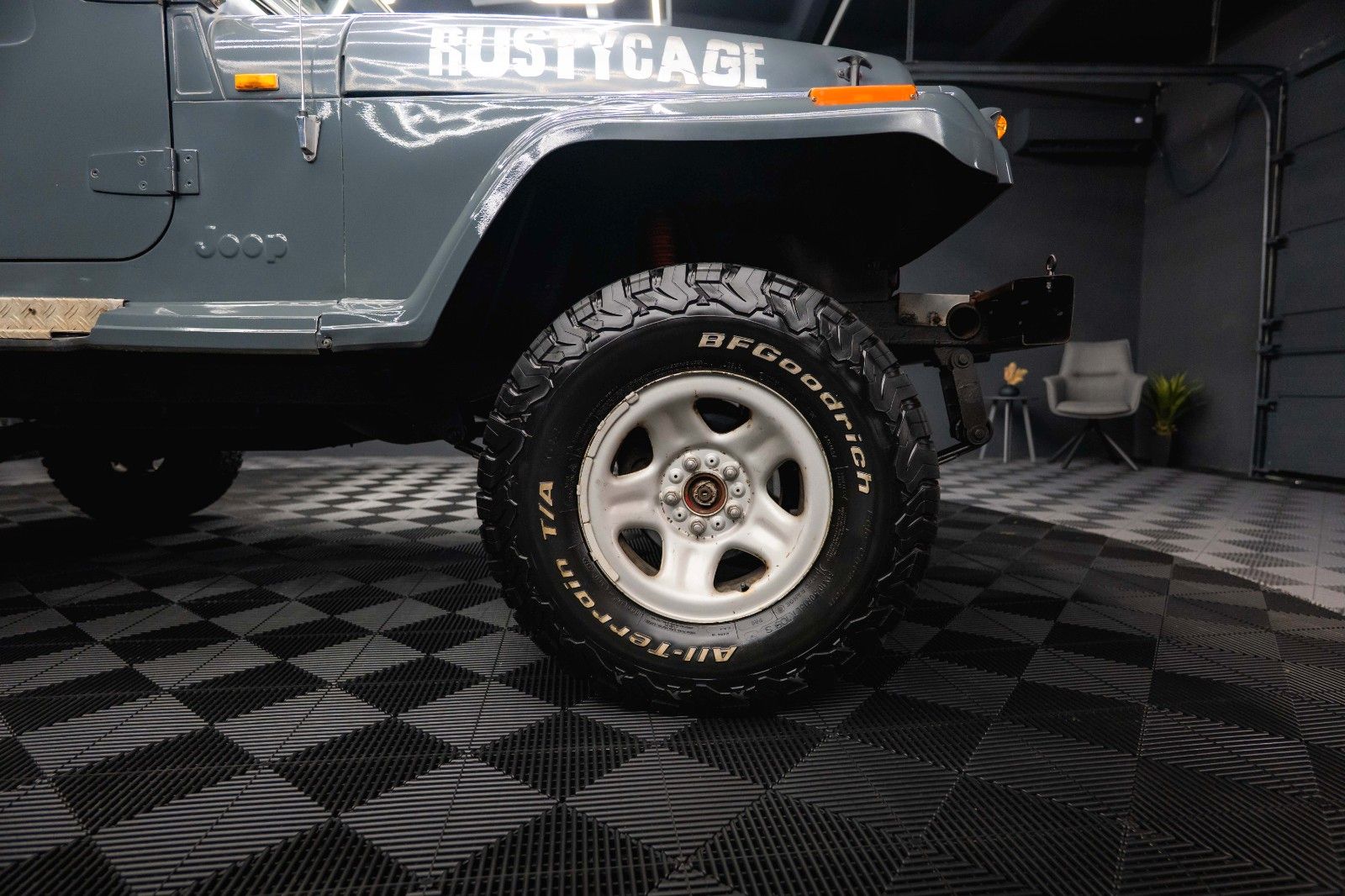 Fahrzeugabbildung Jeep Wrangler 4.0 Offroad 4x4 H-Zulassung *HardTop*