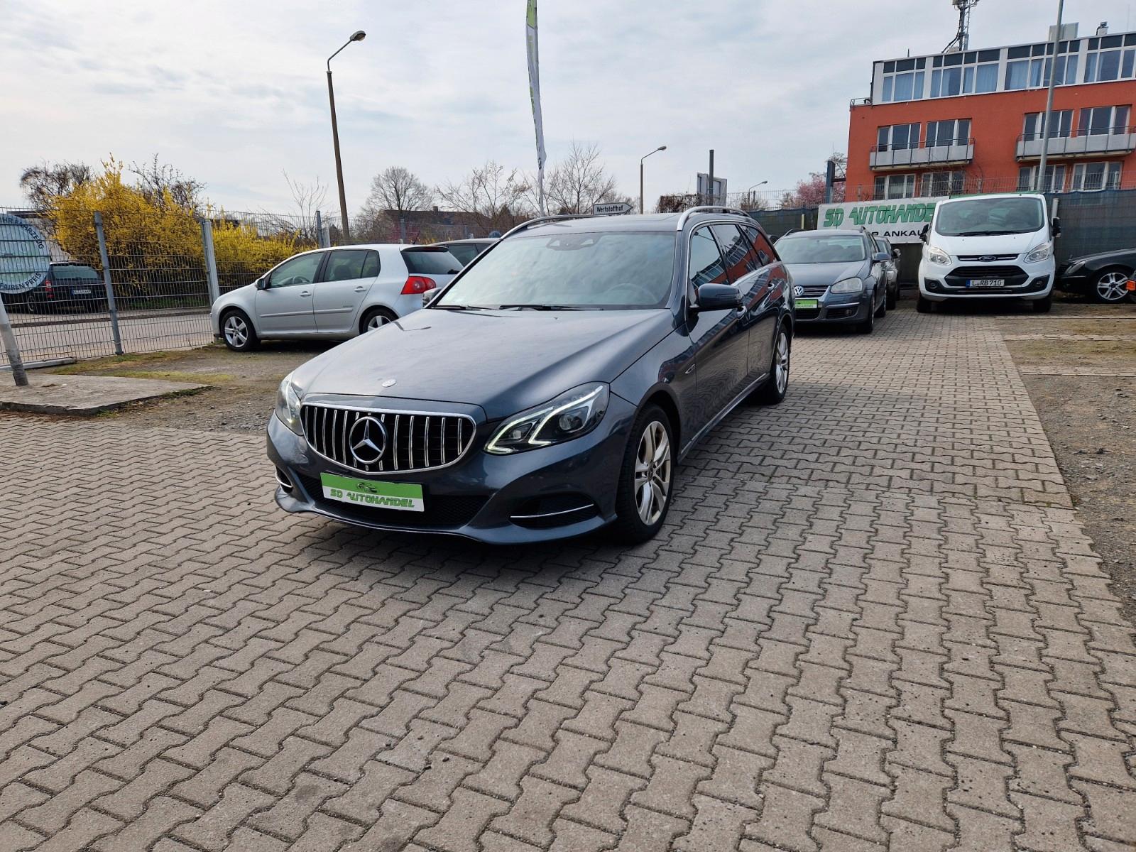 Mercedes-Benz E 350 BlueTec 4Matic*Navi*S.heizung*Scheckheft*