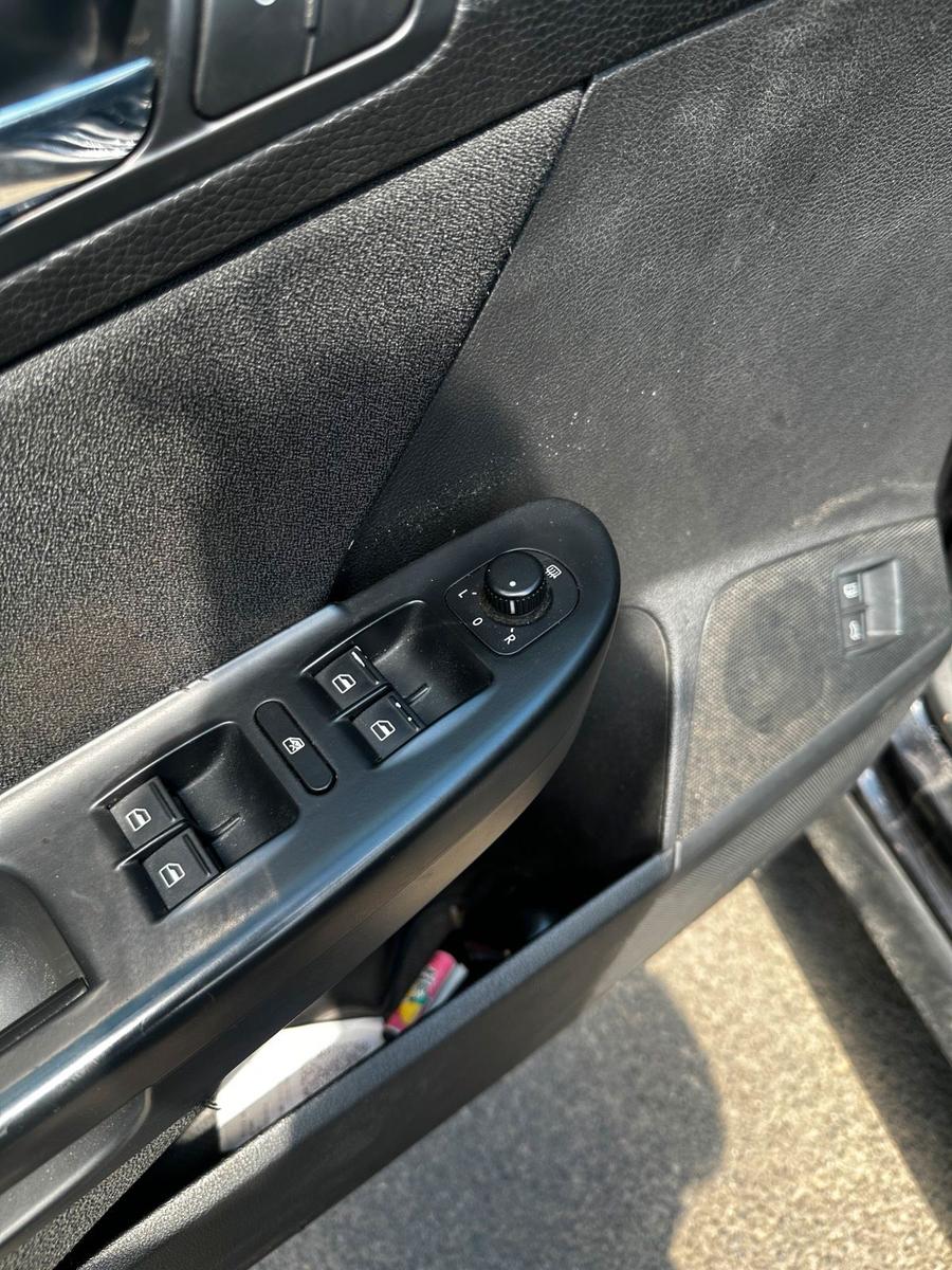 Volkswagen Passat 2006 — photo 8