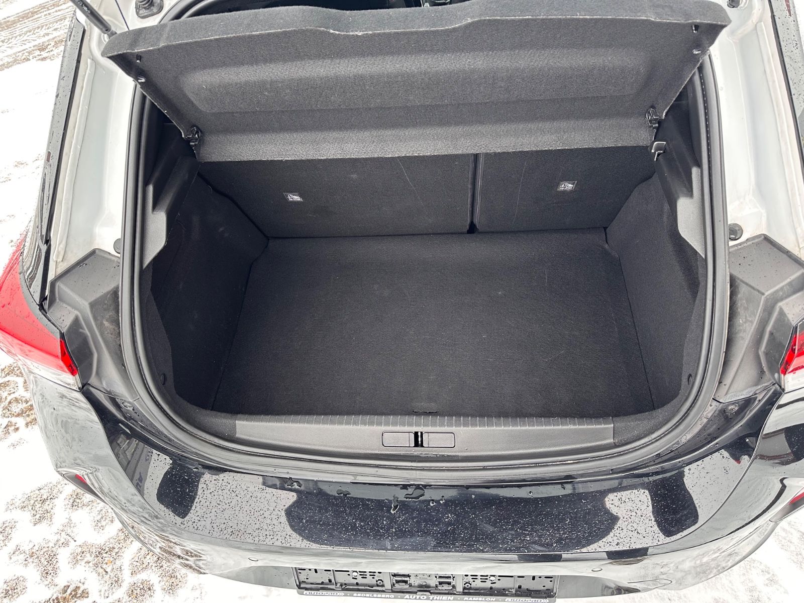 Fahrzeugabbildung Opel Corsa 1.2 Turbo GS Line LED/Kamera/GJR/GRA/SHZG