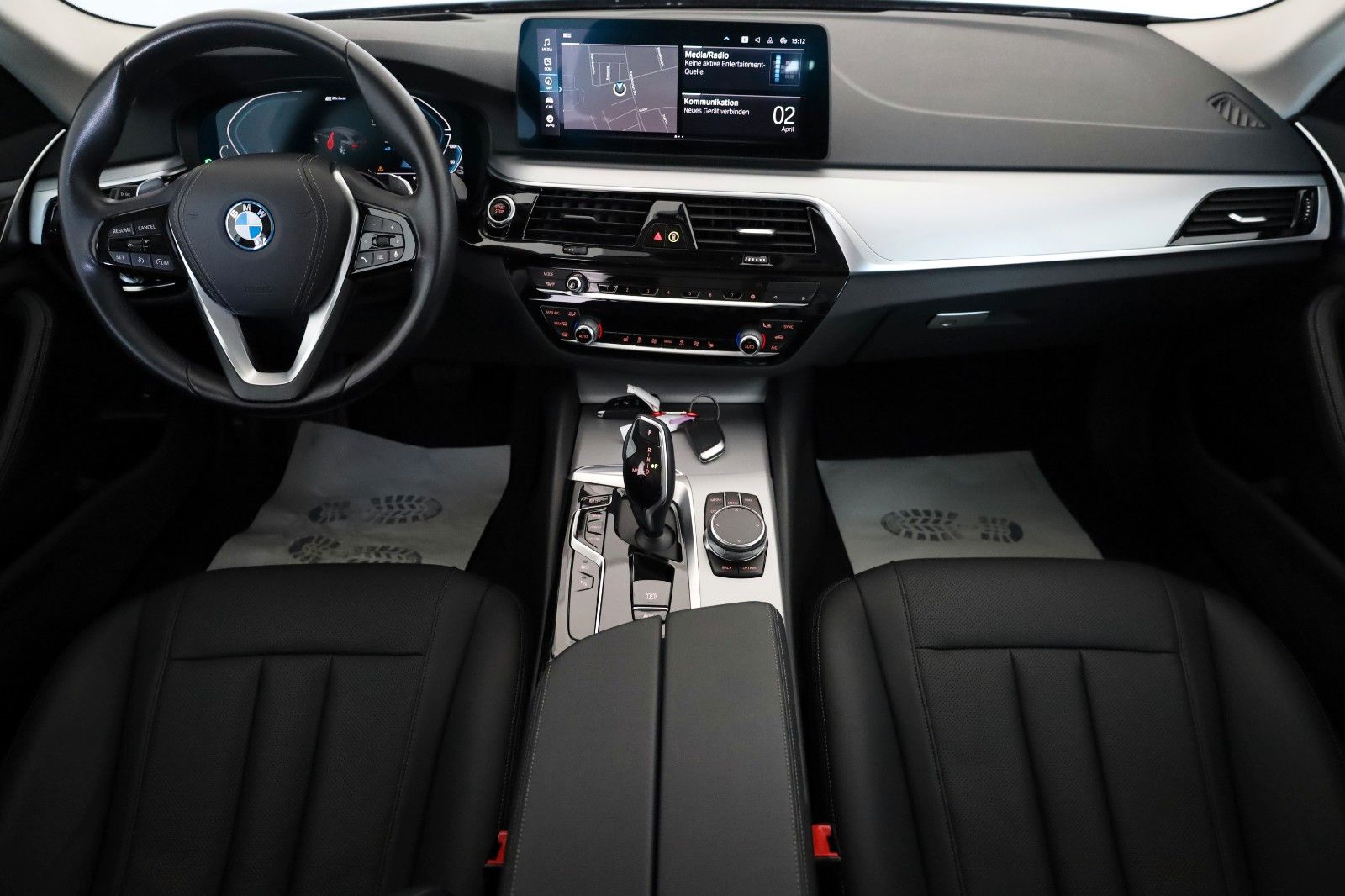 Fahrzeugabbildung BMW 530 e Touring,Leder,Navi,LED,SH,Kamera,HUD