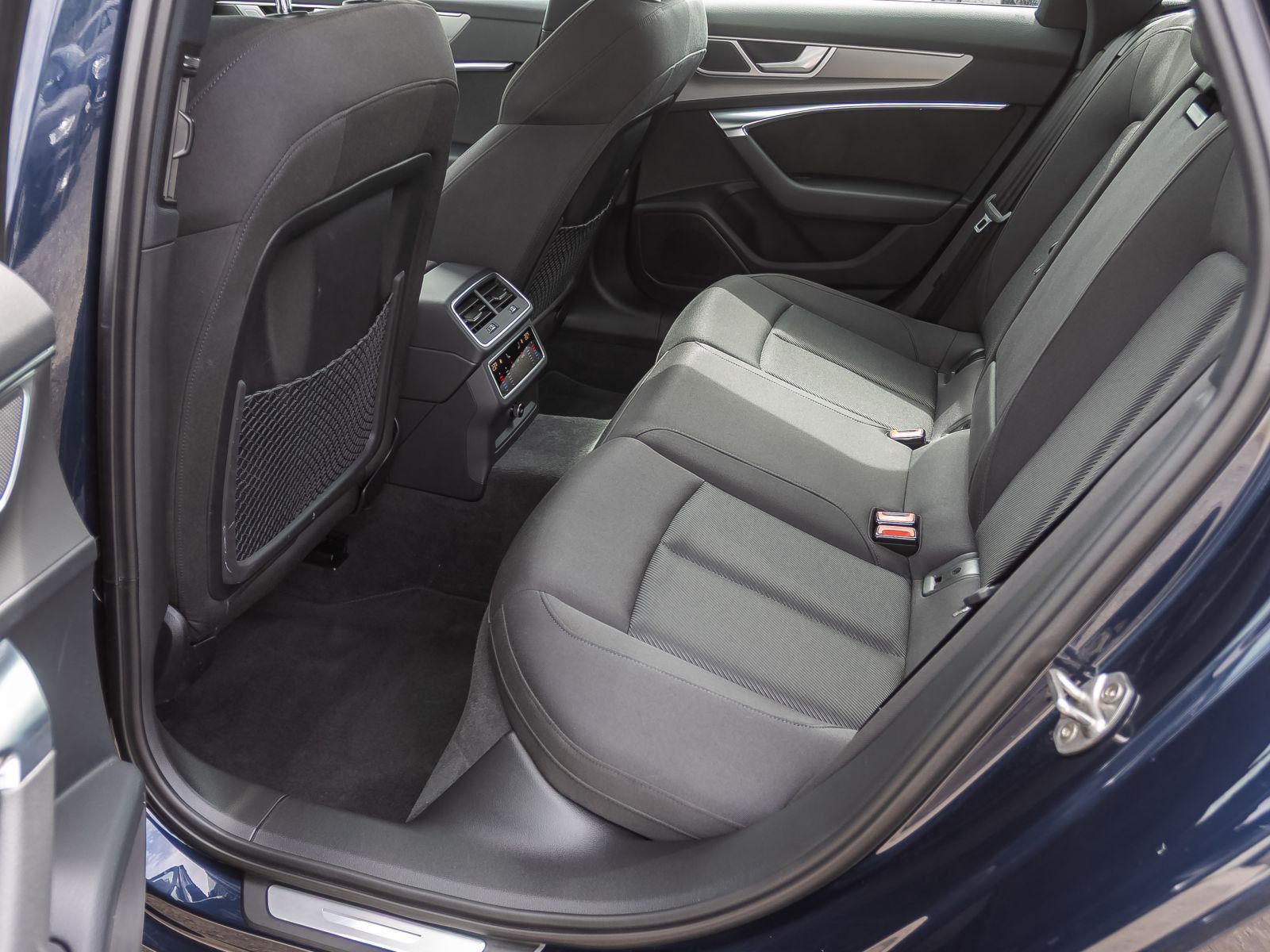 Audi A6 - Bild 23