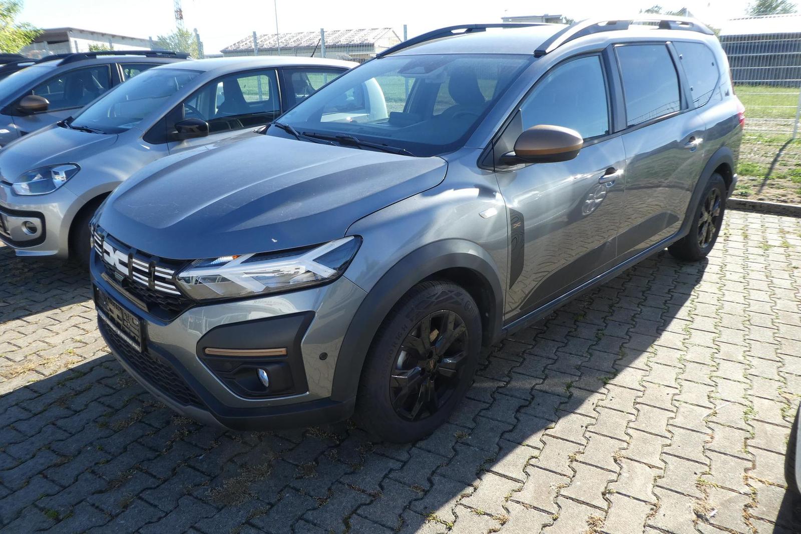 Dacia Jogger 1.0 TCe 110 Extreme  7-Sitzer 81 kW (1...