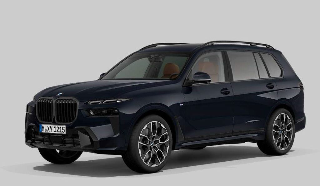 Image of BMW X7