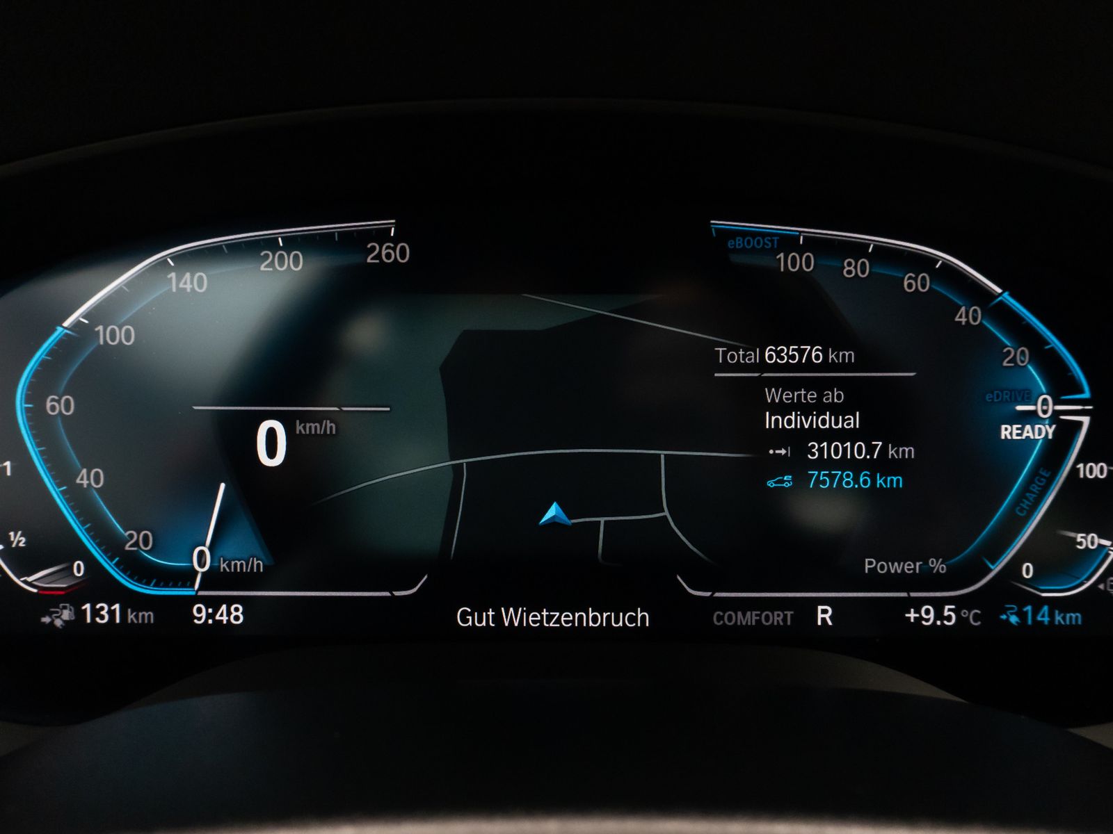 Fahrzeugabbildung BMW 530e iP Luxury Line Kamera HiFi Fernlichtassist