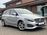 Mercedes-Benz B 200 Automatik/AHK/Navi/LED/Scheckheftgepflegt, - Mercedes-Benz B-Klasse mit Benzin-Antrieb