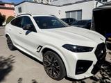 BMW X6 M COMPETITION°WARR 11/26°CARBON°AHK°SKYLOUNGE - gebrauchte BMW X6 M aus dem Jahr 2023