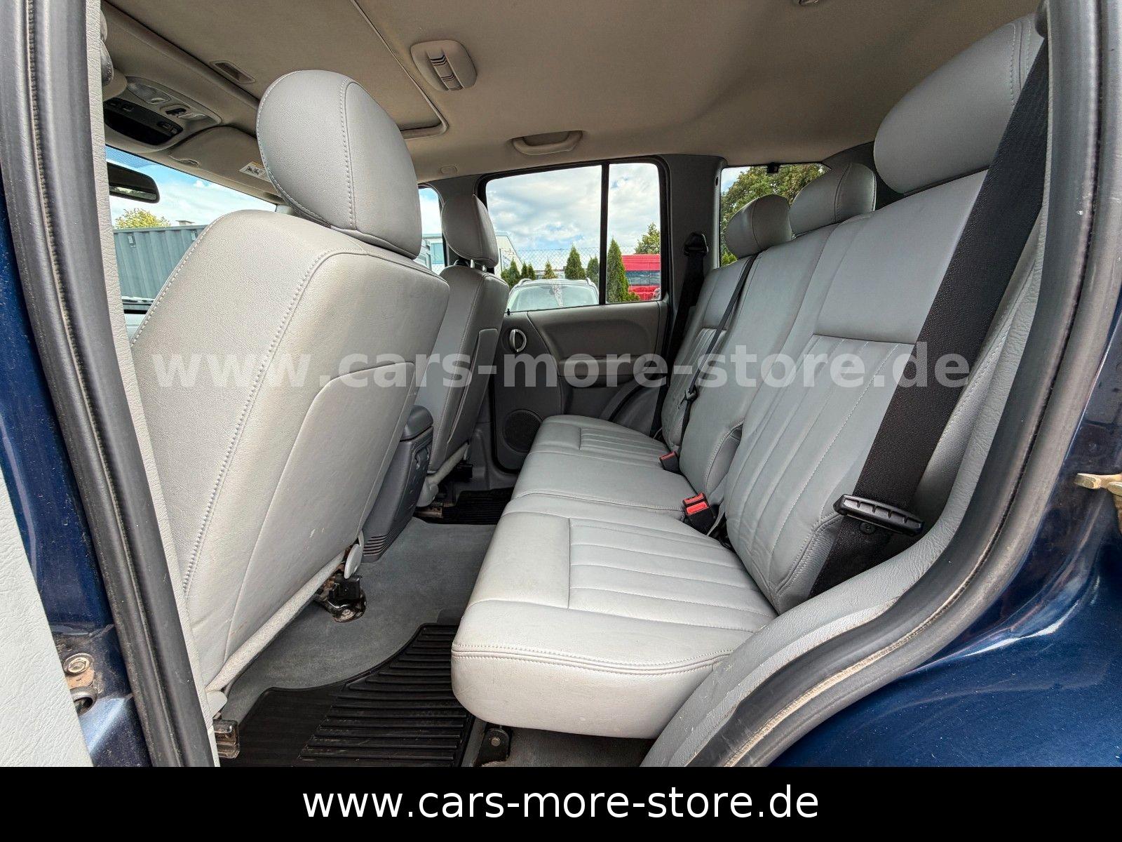 Jeep Cherokee 3.7 V6 Limited 4x4 | 204 ch | BVA | Toit ouvrant | Attelage | Sièges chauffants | Régulateur de vitesse | Climatisation