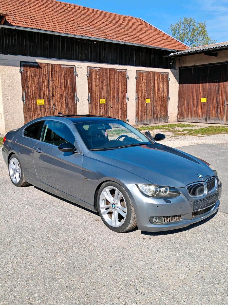 BMW 325