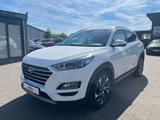 Hyundai Tucson Style 4WD LED-Scheinwerfer Navi USB Klima - Hyundai TUCSON: Style