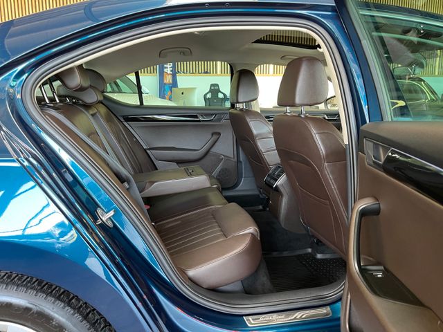 Skoda Superb Lim. L&K *Pano*Xenon*Kamera*