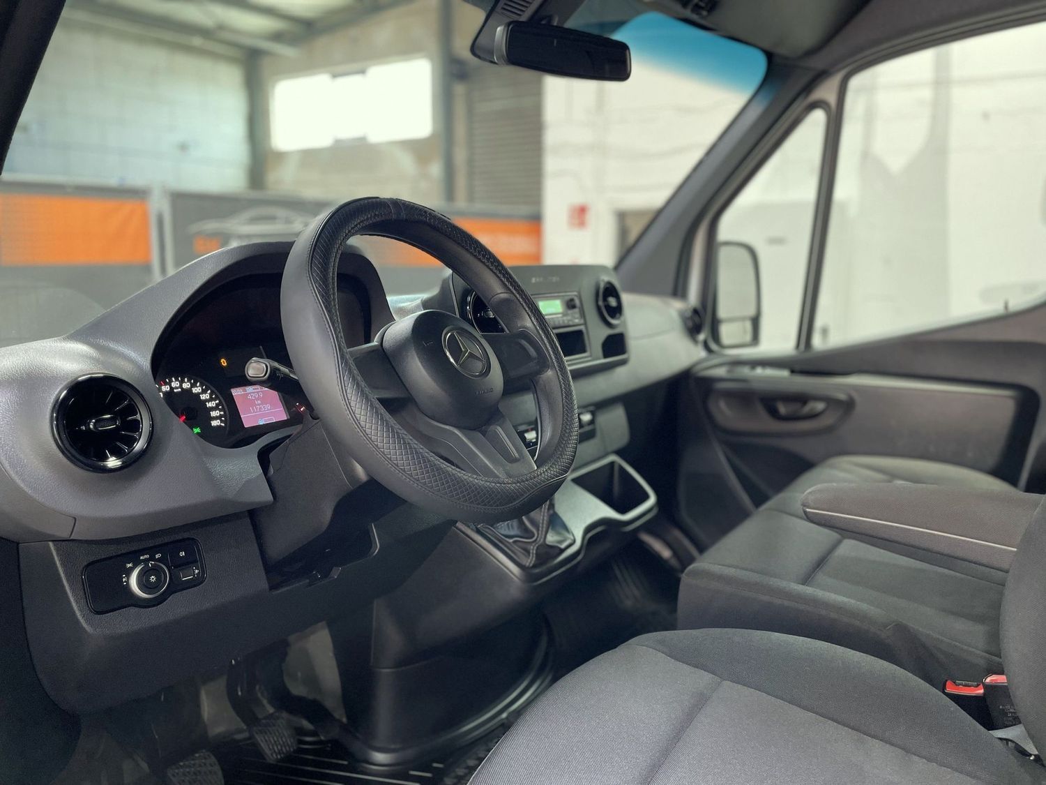 Fahrzeugabbildung Mercedes-Benz Sprinter 214 CDI FWD L2#Kamera#DAB#Klima