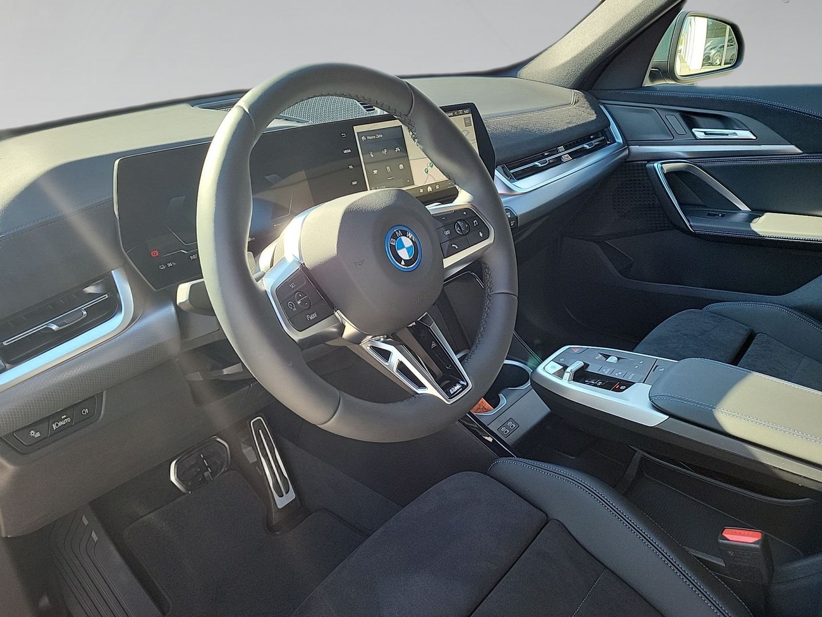 BMW iX1 - Bild 5