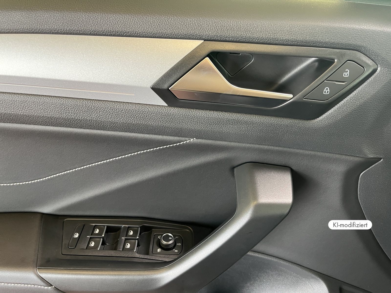 Volkswagen T-Roc - Bild 14