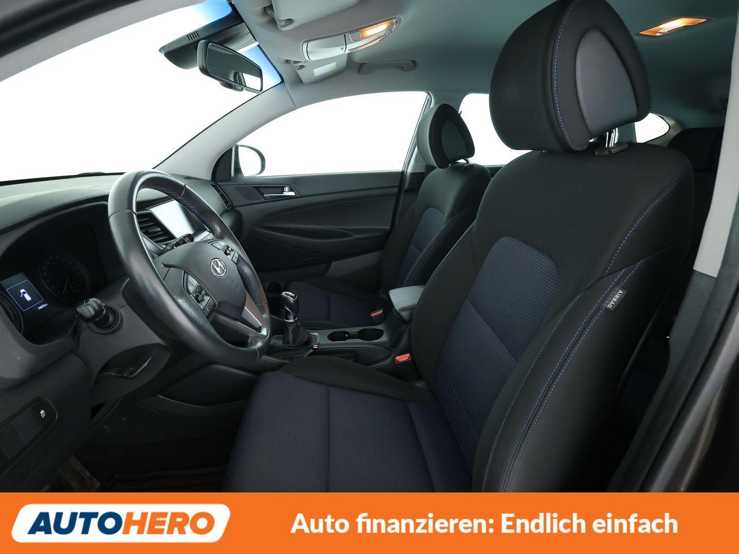 Hyundai Tucson 1.6 Trend blue 2WD *NAVI*CAM*PDC*SHZ*AHK*