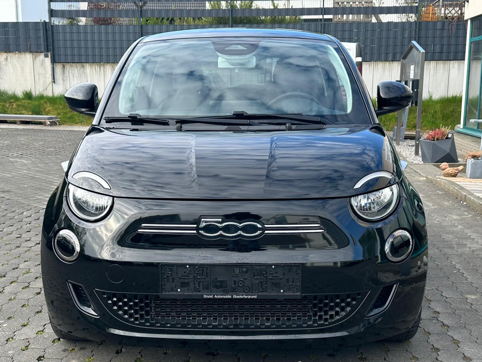 Fiat 500e Icon LED+TEMPO+CAR-PLAY+MFL+NAVI+