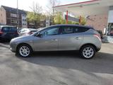 Lancia Delta Oro 1,9d 140 KW 2.Hd Klimatr+Navi+LederPDC - Lancia Delta: Delta2