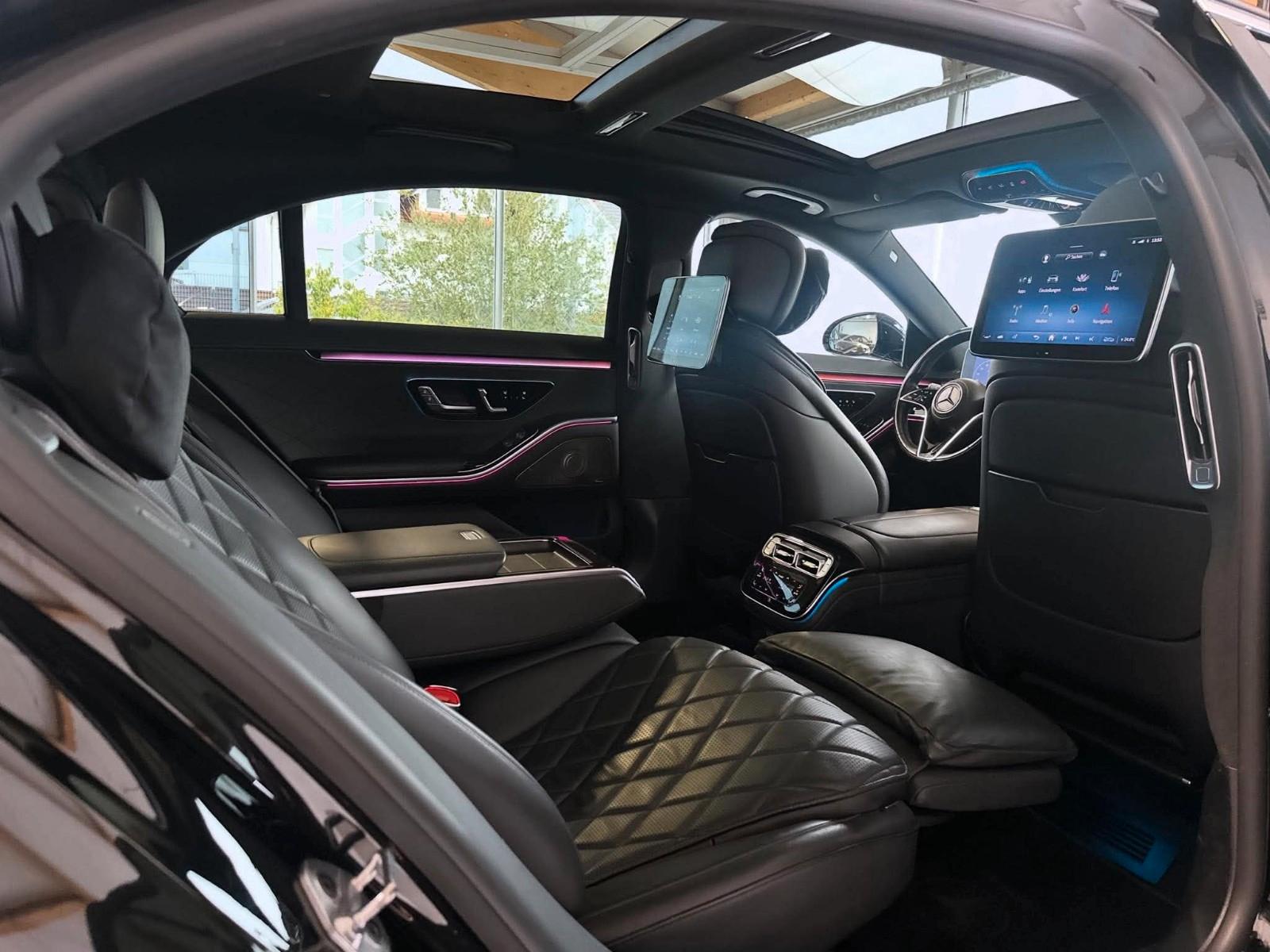 Mercedes-Benz S 400