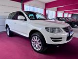 Volkswagen Touareg V6 TDI 4 Motion Leder Navi BiXenon 19Zol - gebrauchte VW Touareg aus dem Jahr 2010