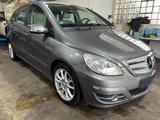 Mercedes-Benz B170 Automatik/KLİMA/SHZ/TÜV... - Mercedes-Benz B 170 Kombi Gebrauchtwagen