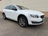 Volvo V60 D3 Cross Country Pro  - NAVI+LEDER+XENON+AHK - gebrauchte Volvo V60 Cross Country aus dem Jahr 2017