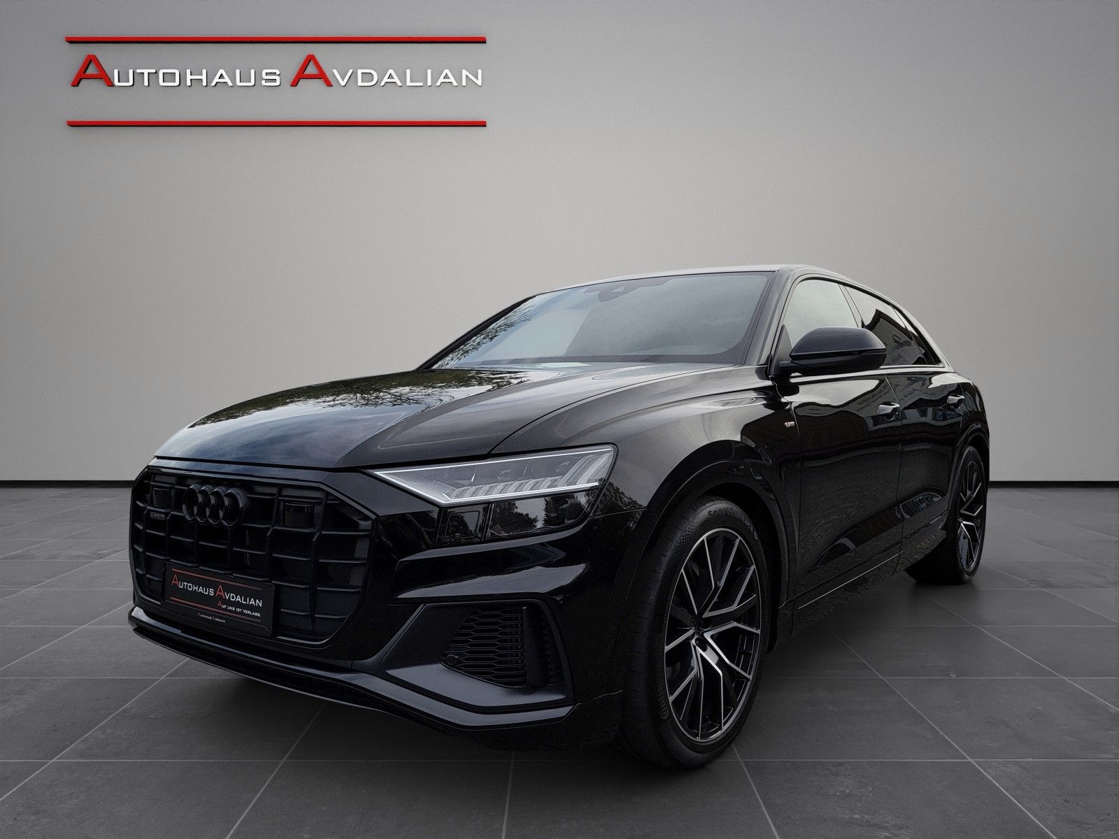 Audi Q8 55 TFSI quattro S line ALLRADLENK. PANO RAUTE foto 1