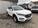 Hyundai Tucson 1.6 Turbo 2WD Trend +WINTERÄDER +SITZHEIZ - Hyundai Gebrauchtwagen in Saarbrücken