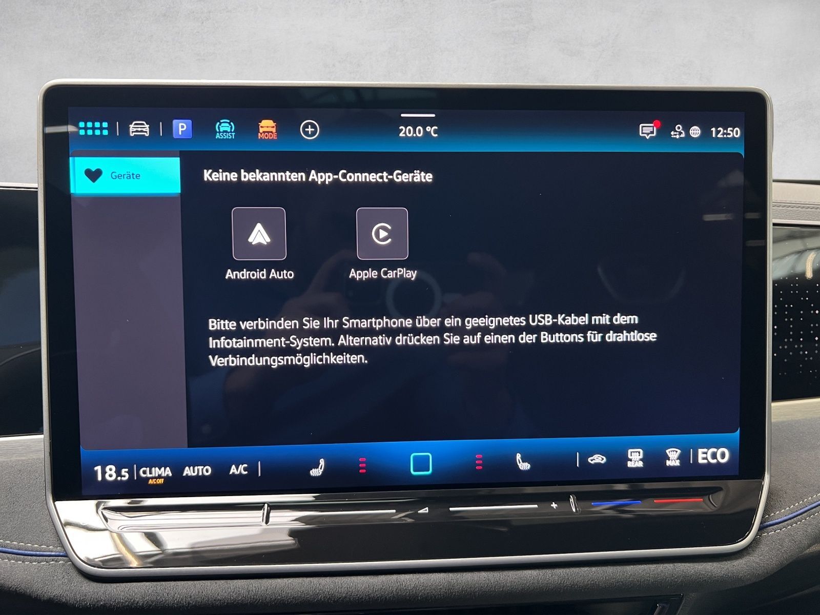 Passat Variant R-Line 1.5 TSI eHybrid AHK*Pano