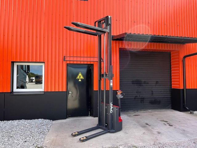 Andere JAC CDD 15 1500 kg