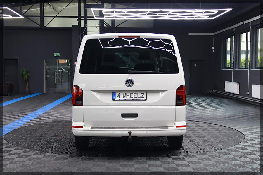 Volkswagen T6 Transporter VIRTUAL / PDC / BETT