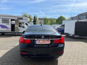 BMW 730 - 10