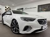 Opel Insignia B Sports Tourer GSi 4x4*Pano*HUD*AHK* - Opel Insignia in Solingen
