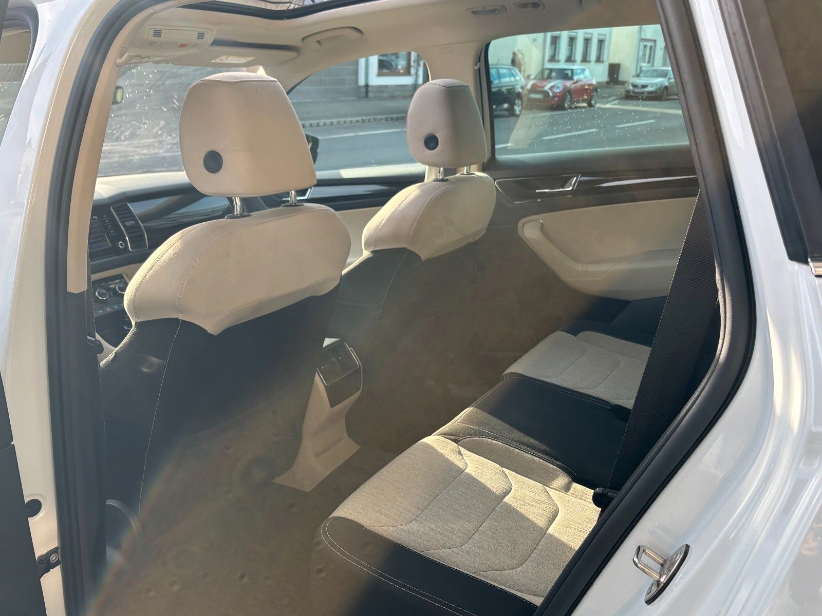 Fahrzeugabbildung SKODA Kodiaq Style 4x4 *Panorama*Kamera*ACC*SHZ