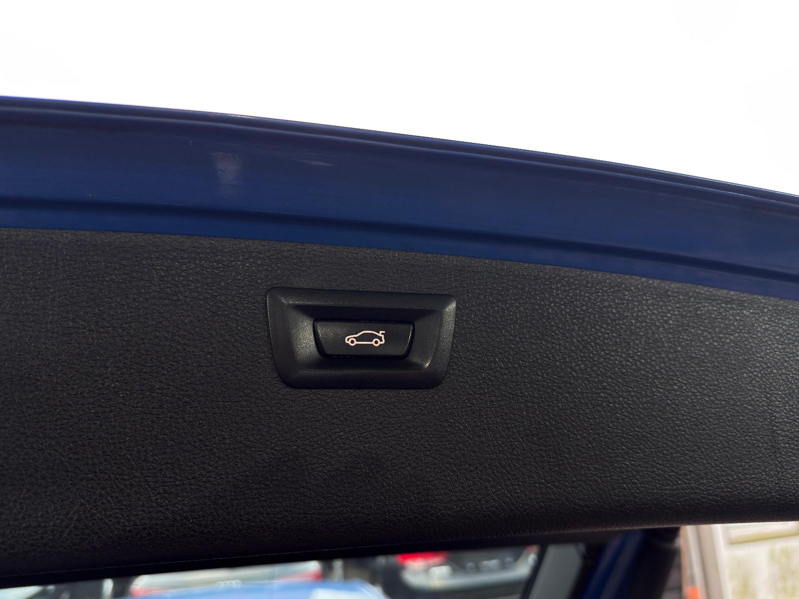 BMW 318i M Sport Paket, Aut., Leder, Head Up, Memory