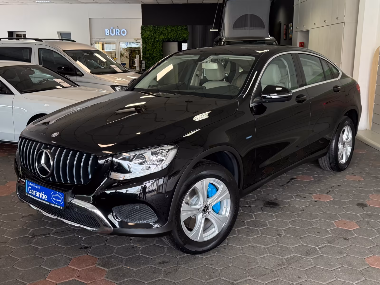 Mercedes-Benz GLC 350e Coupe 4Matic*Leder*Navi*Ahk*Tempo*Sitzh