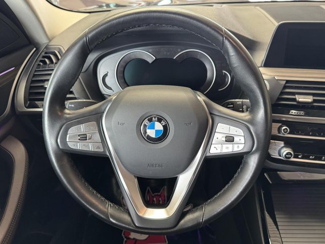 BMW X3 — Foto 18