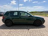 Volkswagen Golf 1.6 Special - Volkswagen Golf aus 2001: 1.6