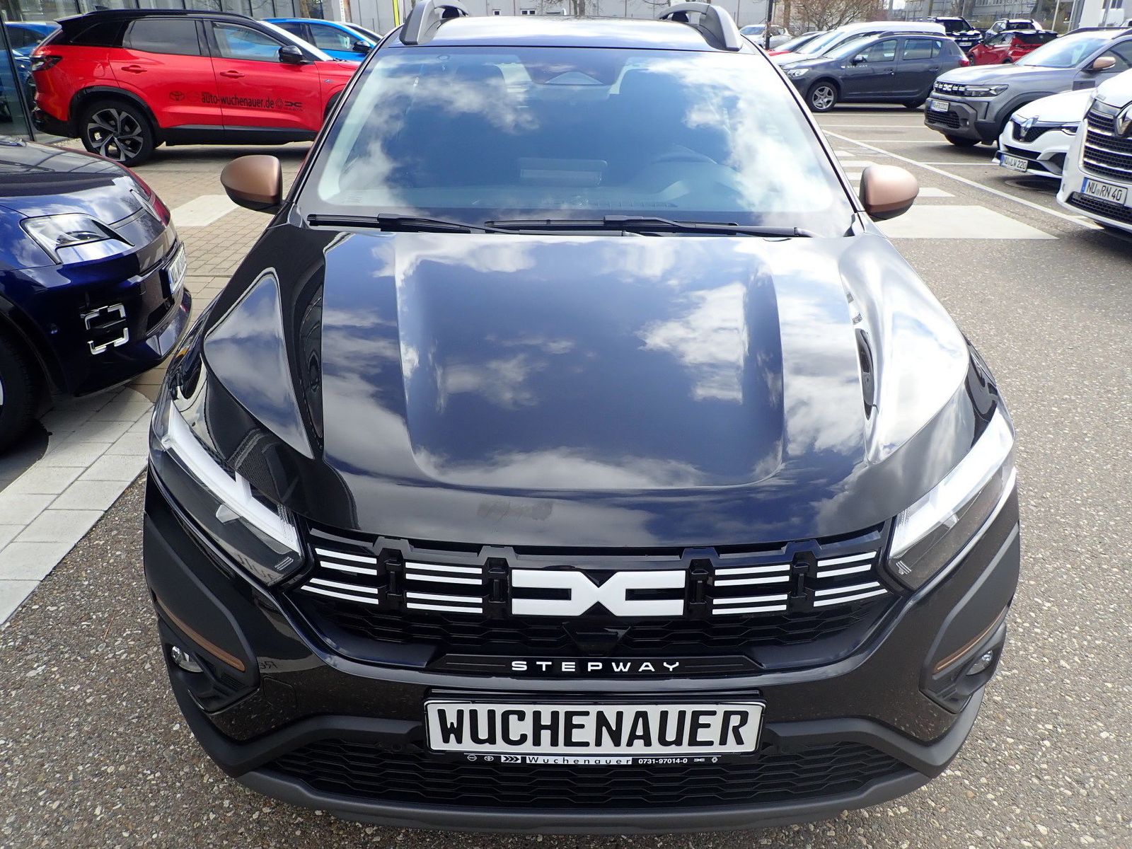 Fahrzeugabbildung Dacia Sandero STEPWAY TCe 90 CVT EXTREME/AUTOMATIK/