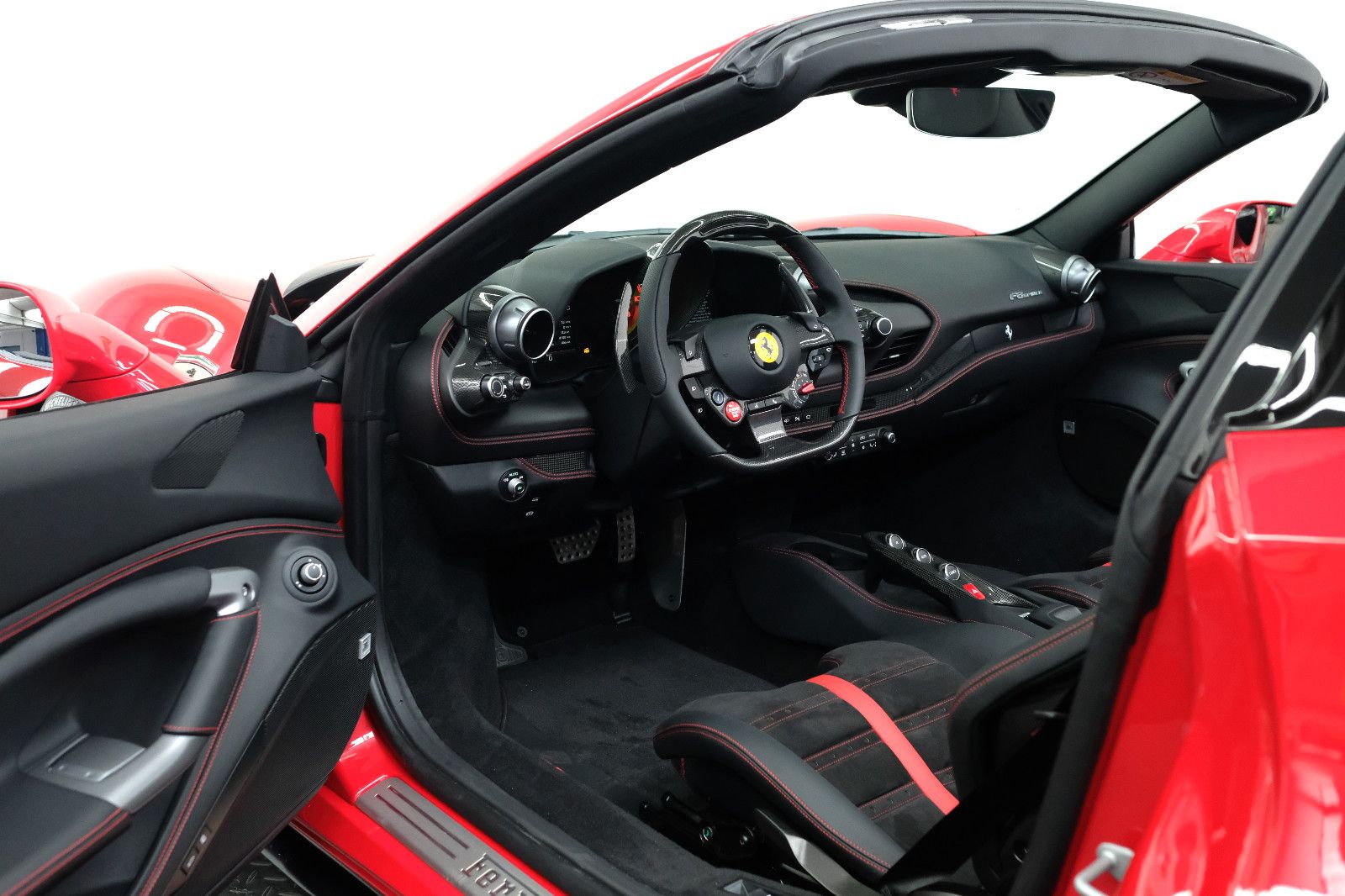 Fahrzeugabbildung Ferrari F8 Spider/CARBON/LIFT/PASSENGER DISPL/RACING/JBL