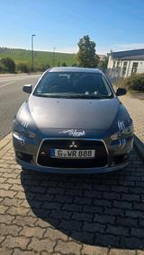 Mitsubishi Lancer 1.8 DI-D+ MIVEC Xtra - Mitsubishi Lancer mit Diesel-Antrieb: Limousine