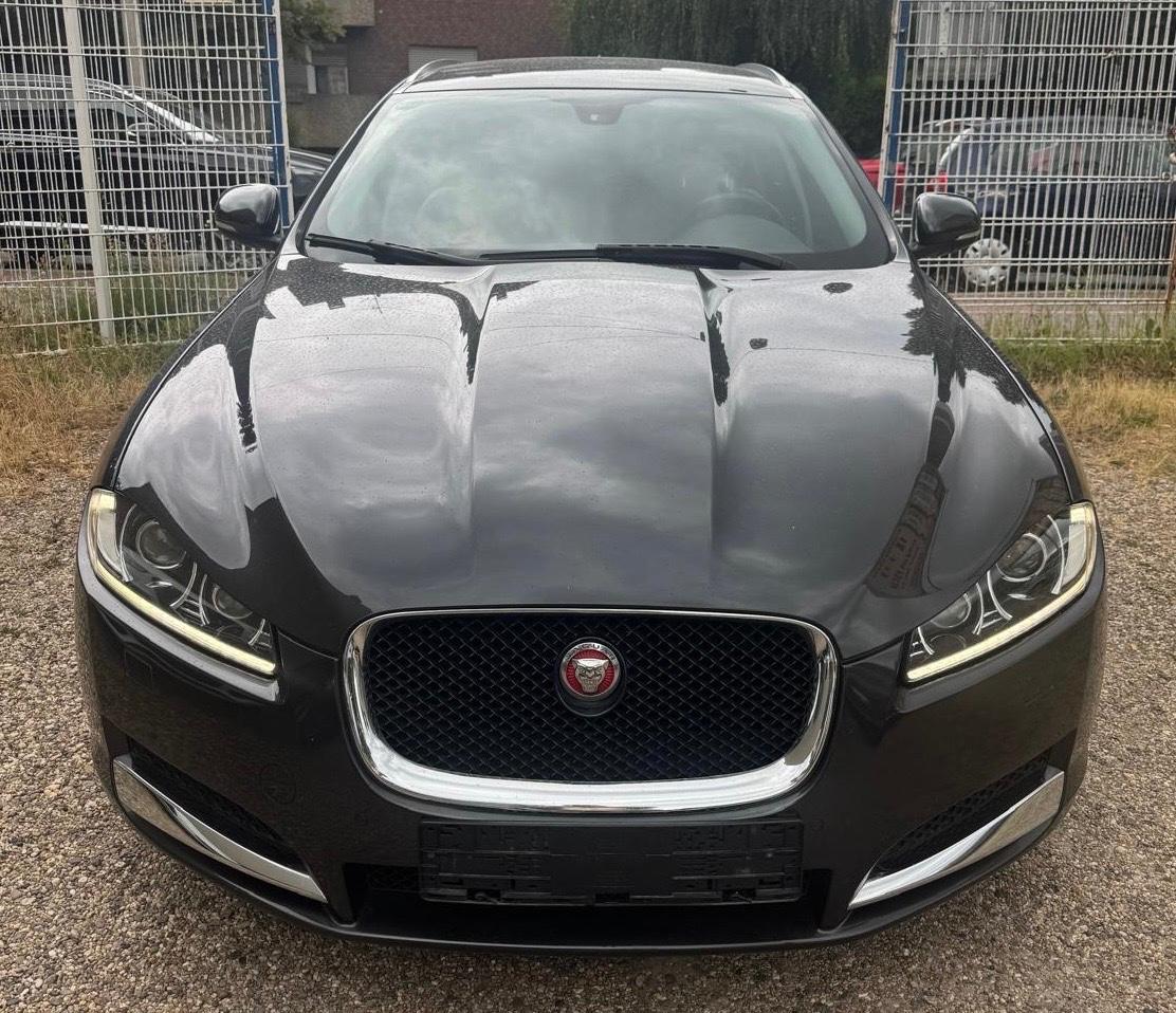 Jaguar XF Sportbrake 2.2 Diesel /KLIMA/XENON / LEDER *