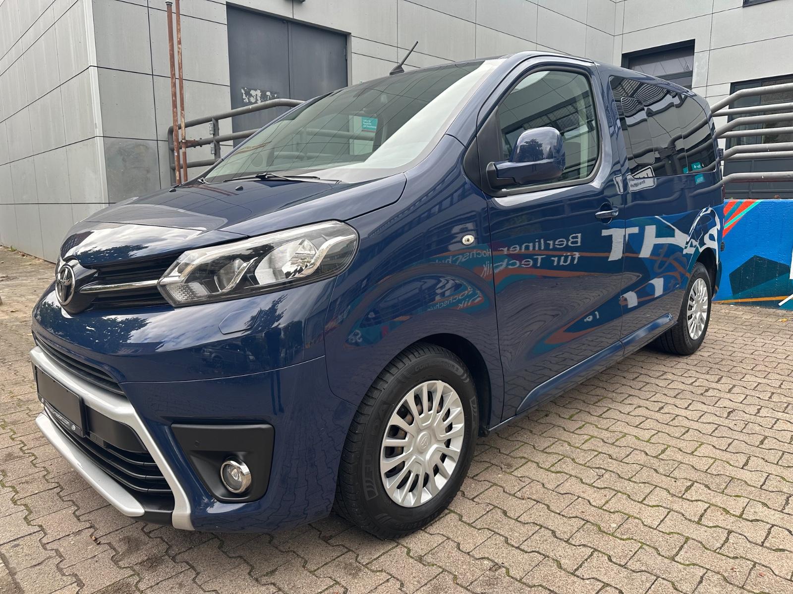 Toyota PROACE 1,5D  SHUTTLE  KLIMA 6 SITZER VAN