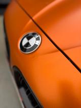 BMW M550d xDrive 381 PS matt orange Foliert - BMW M550: 550d