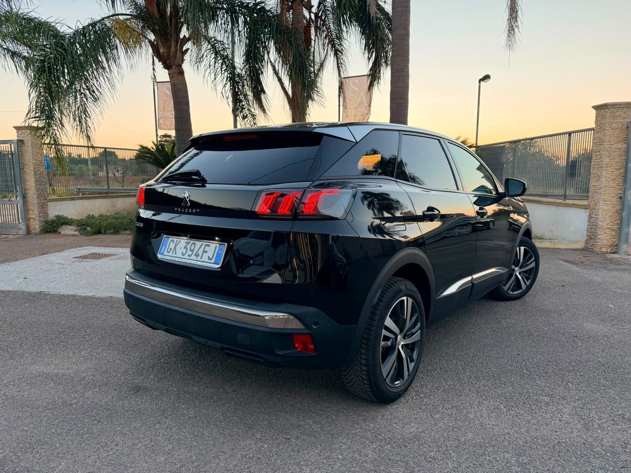 Peugeot 3008 BlueHDi 130 S&S EAT8 Allure Pelle/L imagem 2