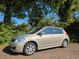 Nissan Tiida, gepflegt, viele Verschleißte... - Nissan Tiida von privat
