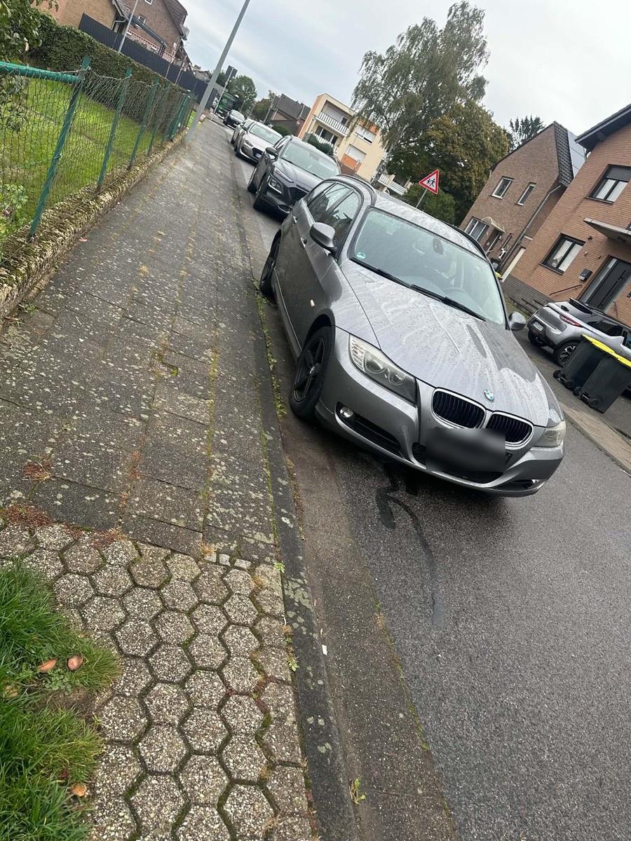 BMW 318, 2012
