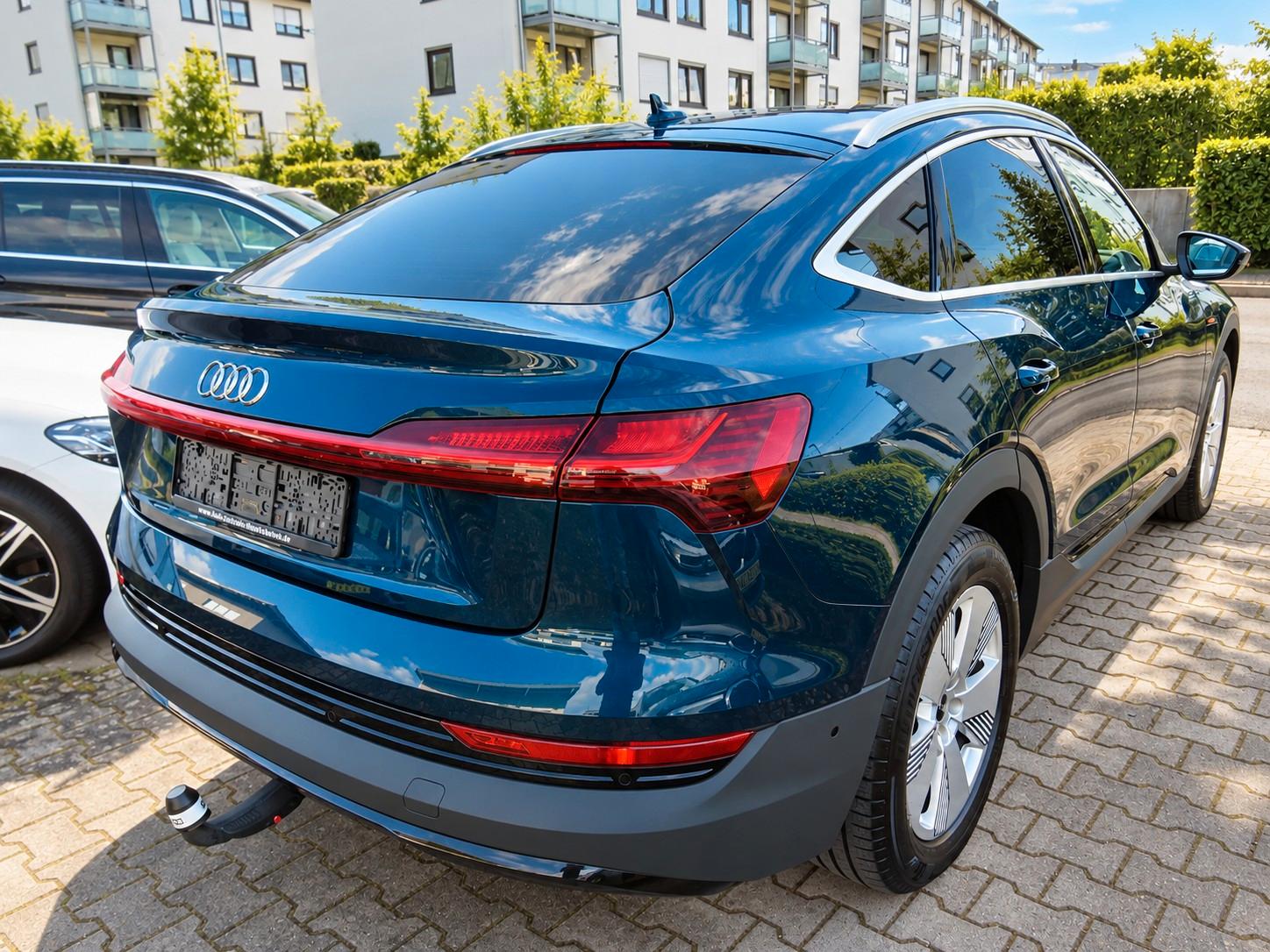 AUDI E-TRON - SPORTBACK 50 - 313 CV - BVA - ATTELAGE - ENTRETIEN AUDI