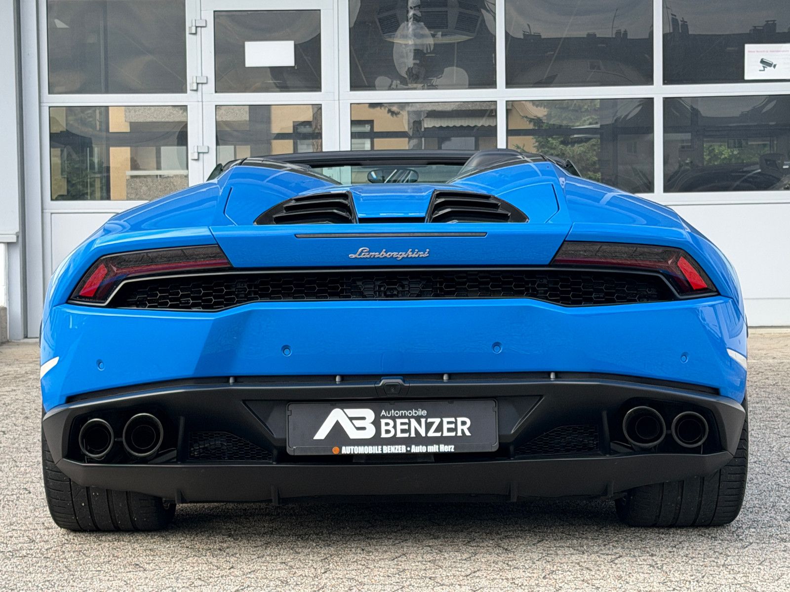 Fahrzeugabbildung Lamborghini Huracán/SPYDER/LIFT/KAMERA/LP610/KERAMIK/
