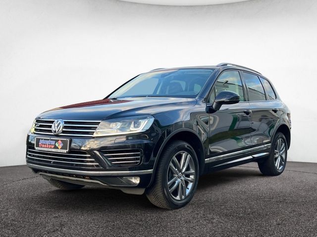 Volkswagen Touareg 3.0 V6 AHK Xenon Standheiz. Pano Kamera