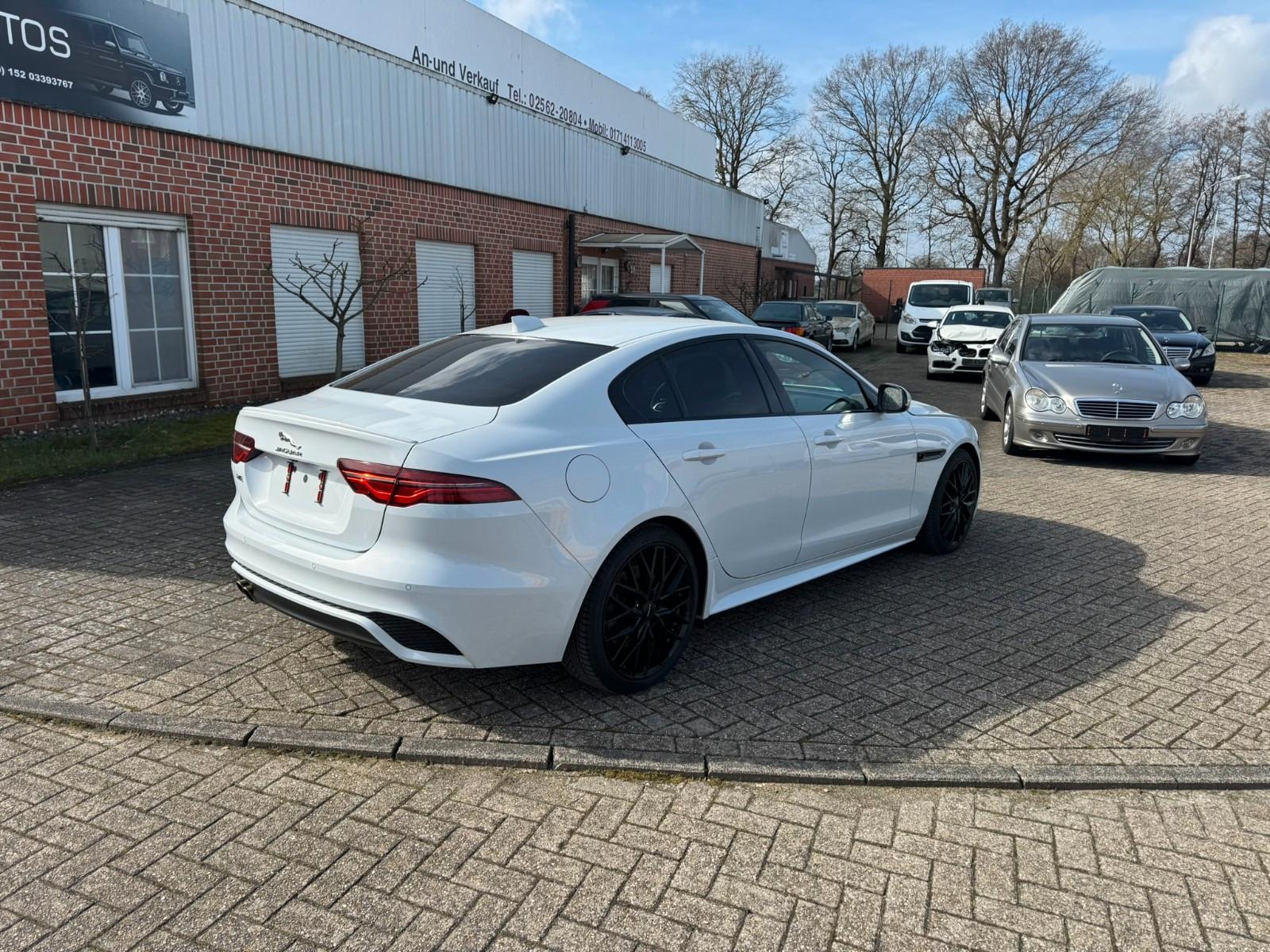 Jaguar XE R-Dynamic S AWD